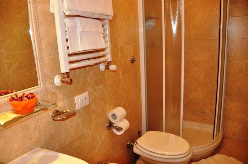 Tiffany Roma Suite 객실 사진